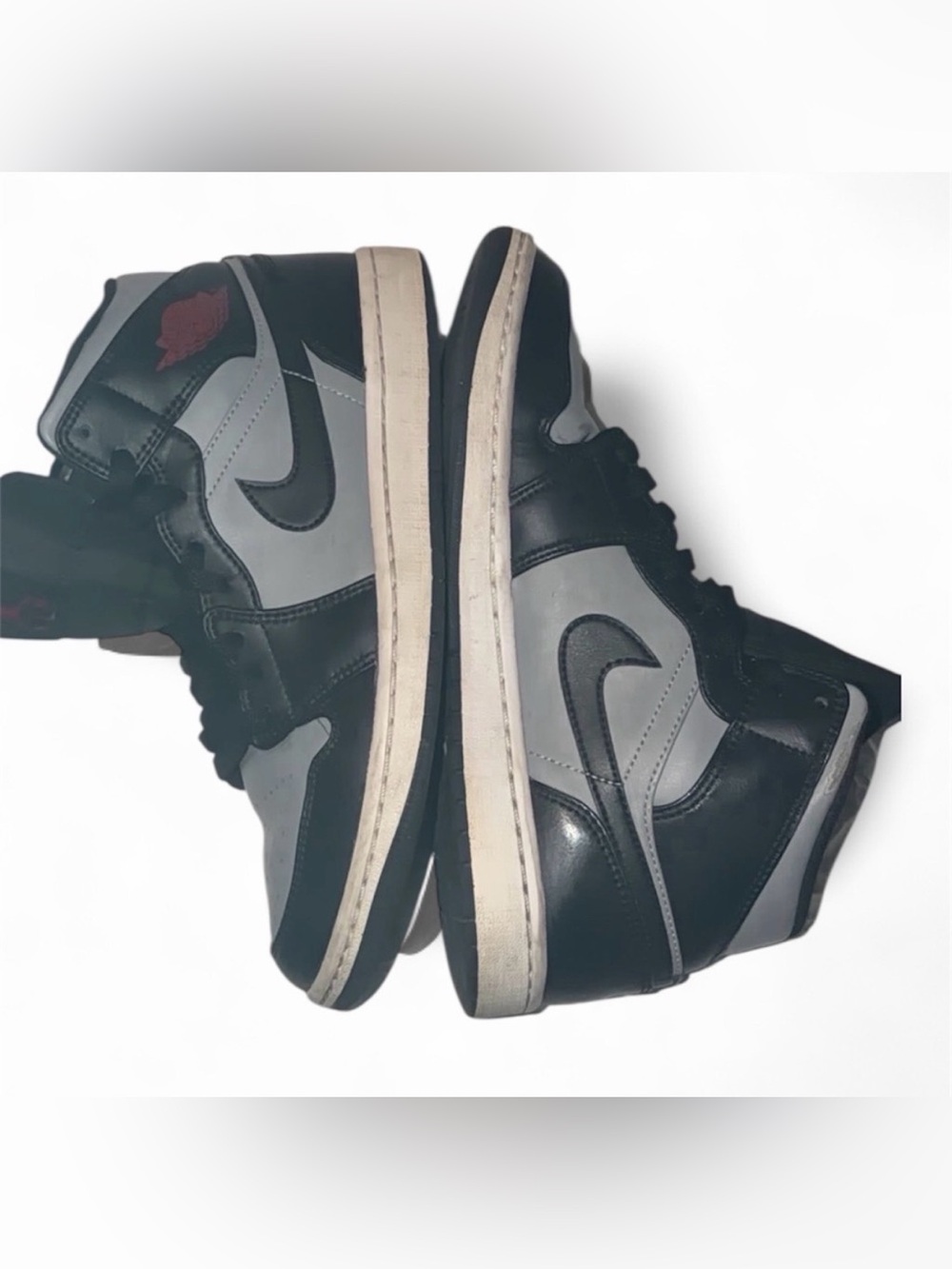 Air Jordan 1 Mid Black Grey Red Canvas Sneakers Shoes Size 8 - Picture 2 of 8
